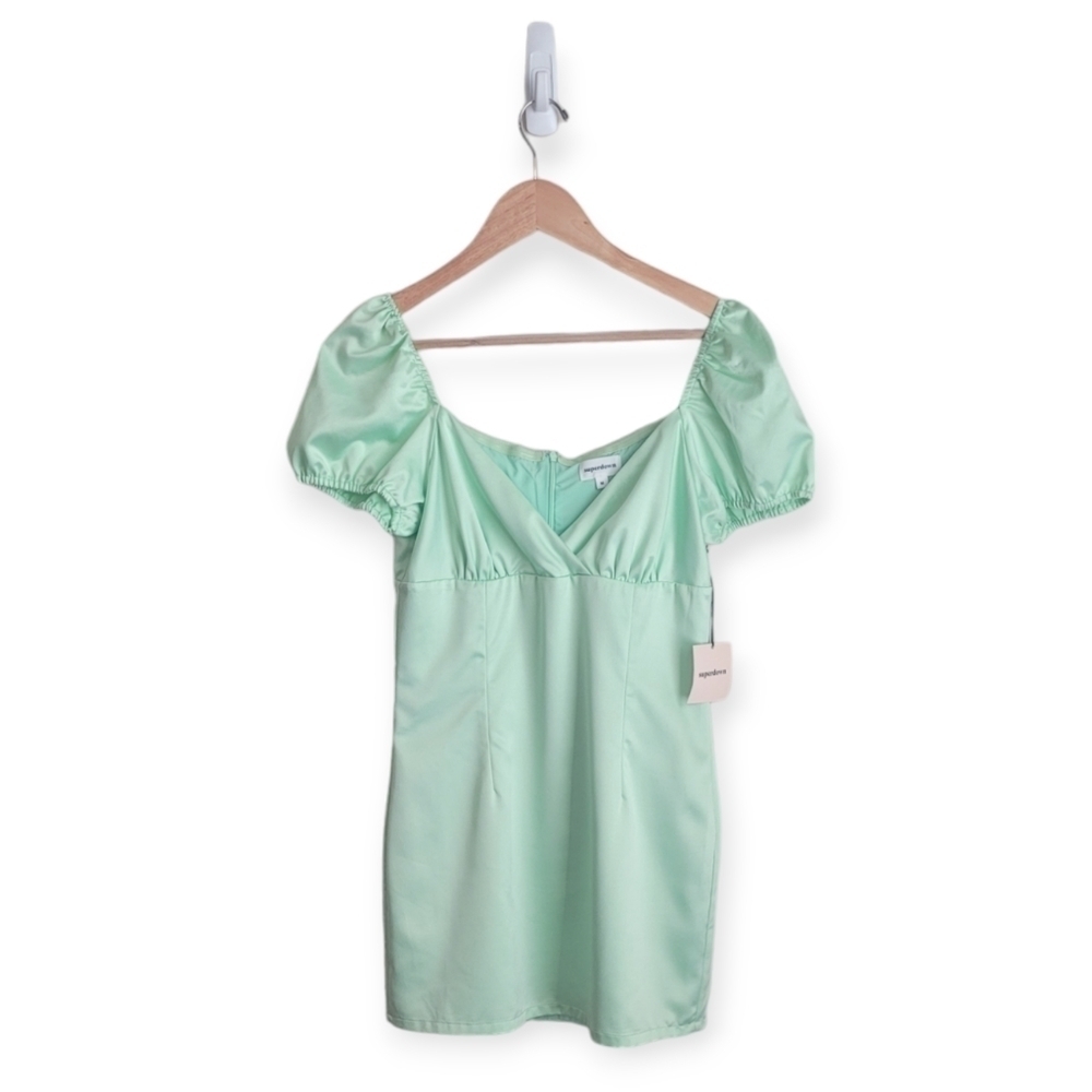 Superdown Ariel Light Lime Green Satin Mini Dress Size Medium - Picture 4 of 10